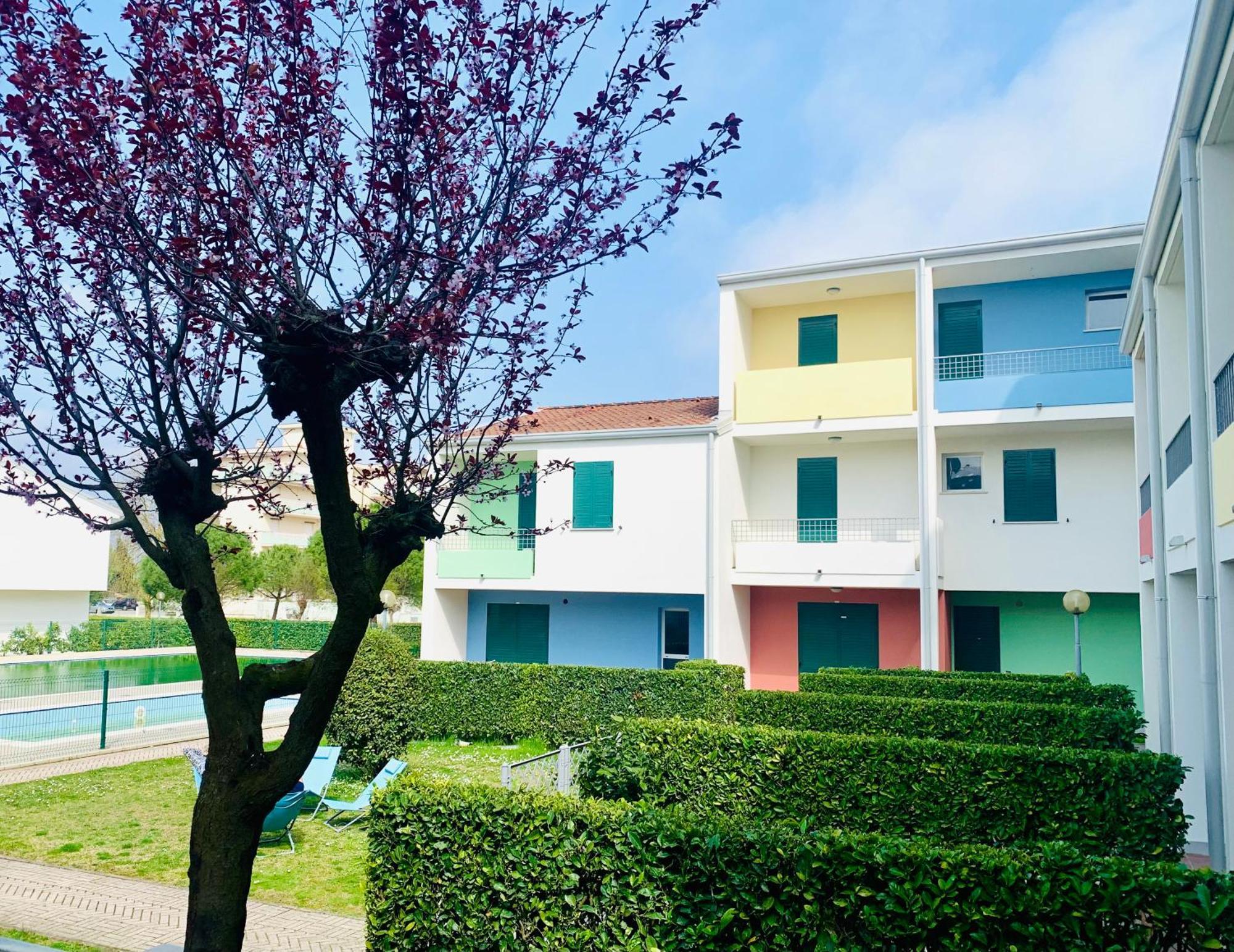 Apartment Caorle De Lux Swimming Pool, Parking, Garden Exteriör bild